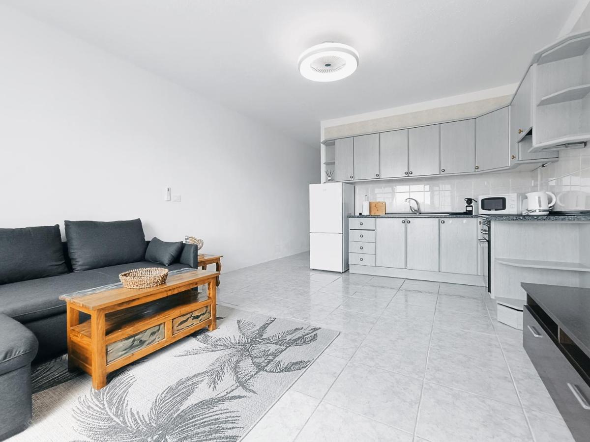 Colina Apartment Лос-Крістіанос Екстер'єр фото